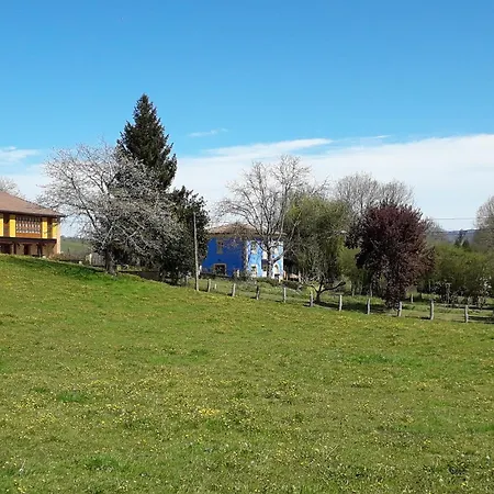 בית נופש Casa De Aldea Monga 9 En Nava, Asturias Nava