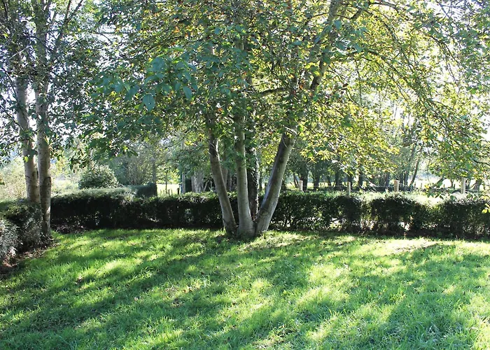 Casa De Aldea En El Concejo De Nava, En El Centro De Asturias *